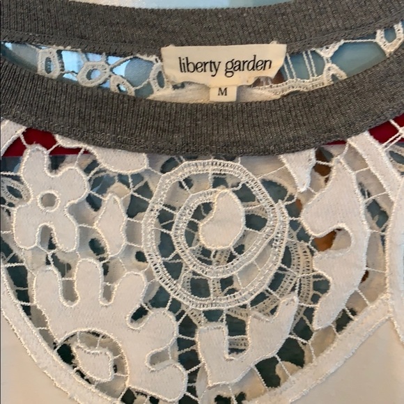 💕x2HP💕Liberty Garden white crochet sweatshirt - Picture 4 of 14